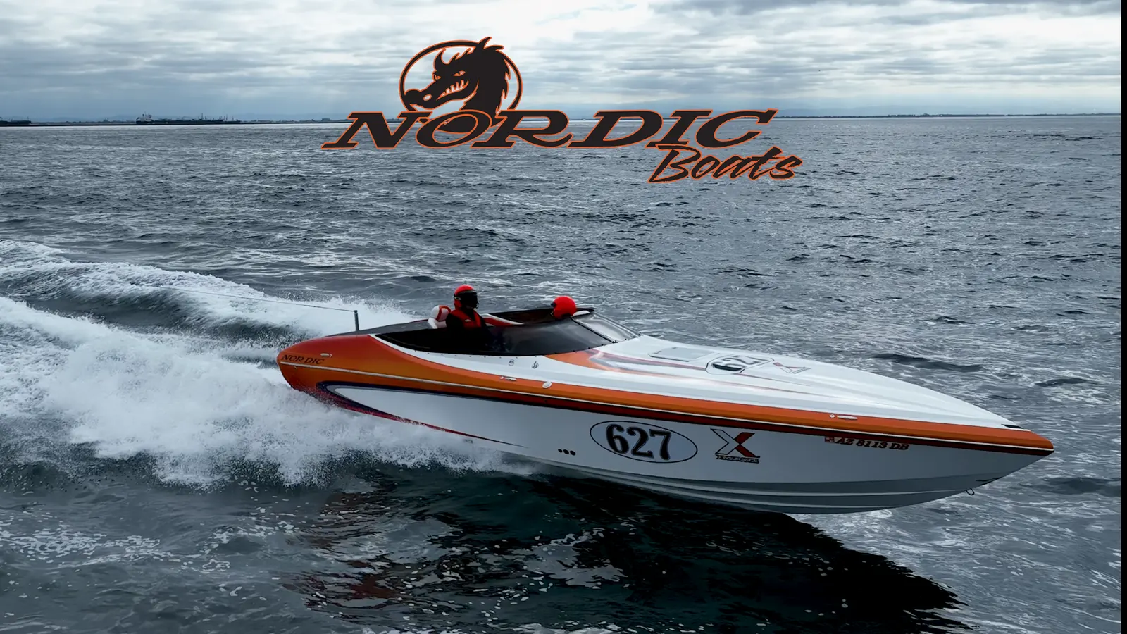 Close racing view of Nordic Boats number 627